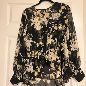 NEW! White House Black Market Blouse